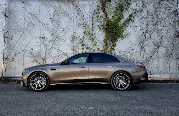 Mercedes-Benz E 53 AMG Hybrid 4Matic+