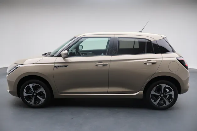 Suzuki Swift 1.2 Sakura Top Hybrid 4x4