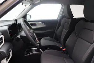 Suzuki Swift 1.2 Sakura Top Hybrid 4x4