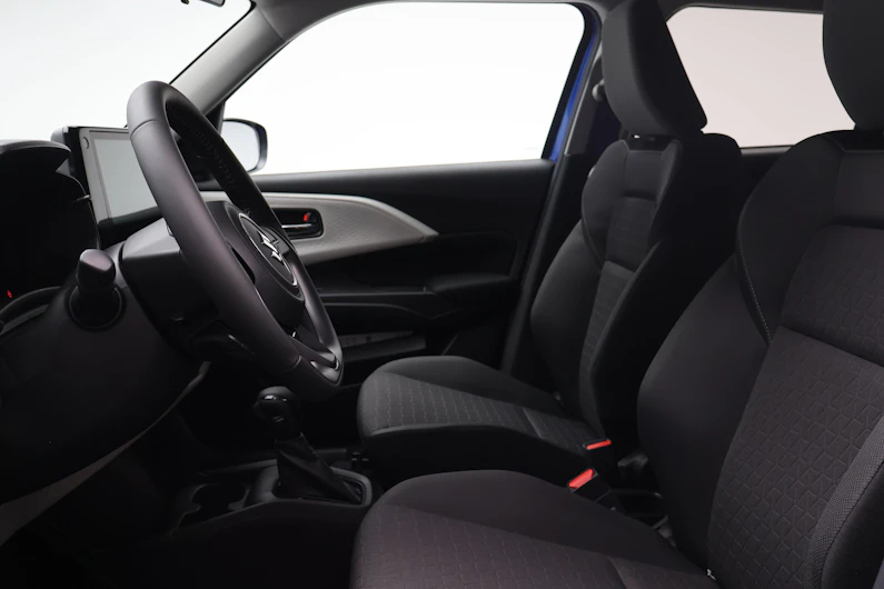 immagine del veicolo SUZUKI SWIFT