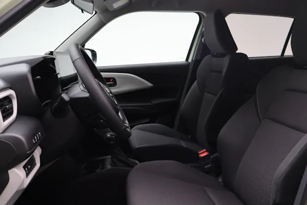 Suzuki Swift 1.2 Sakura Hybrid