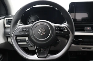 immagine del veicolo SUZUKI Swift 1.2 Sakura Hybrid