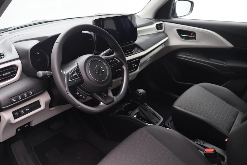 immagine del veicolo SUZUKI SWIFT