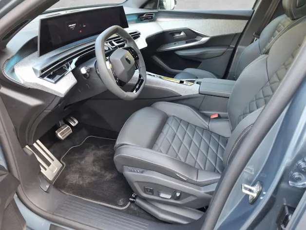 Peugeot 5008 e-GT 73kWh