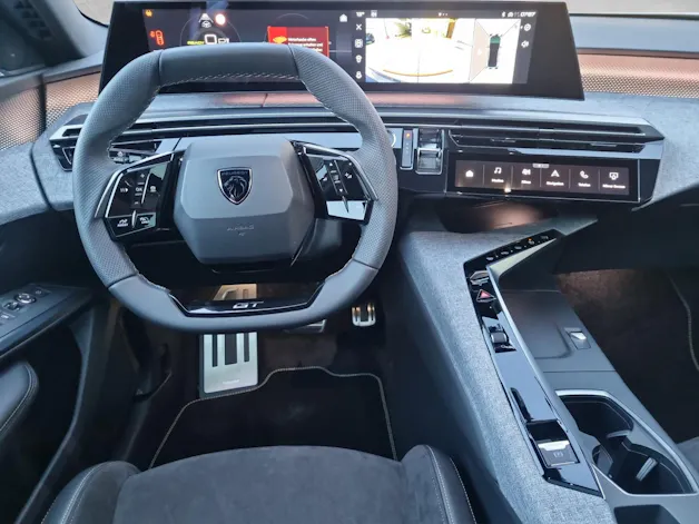 Peugeot 3008 e-GT 73kWh