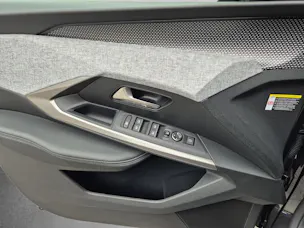 Peugeot 3008 e-Launch Edition AWD 73kWh