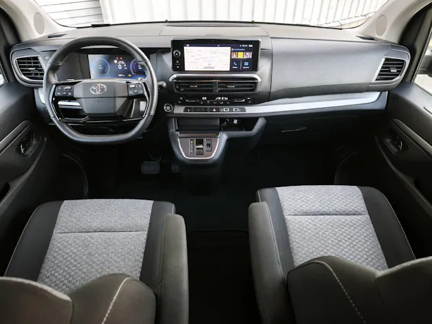 Toyota PROACE Verso L1 2.0 D Family