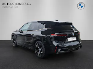 BMW iX xDrive45 M Sport