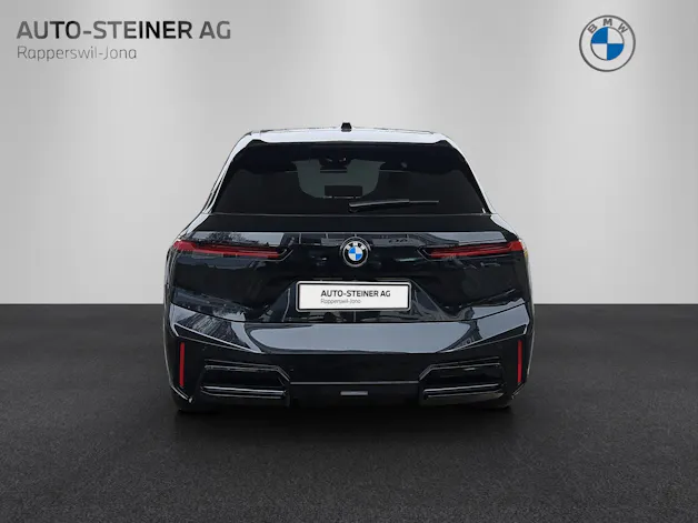 BMW iX xDrive45 M Sport