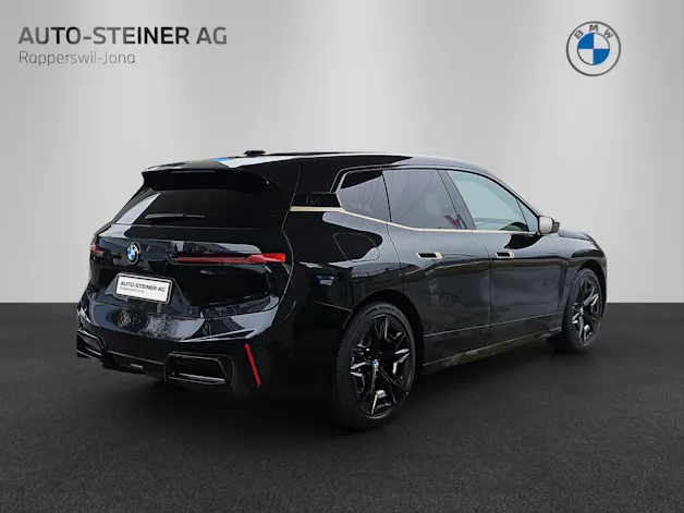 BMW iX xDrive45 M Sport