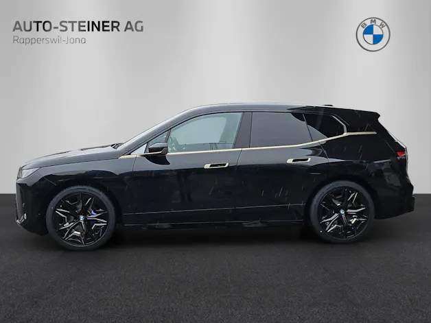 BMW iX xDrive45 M Sport