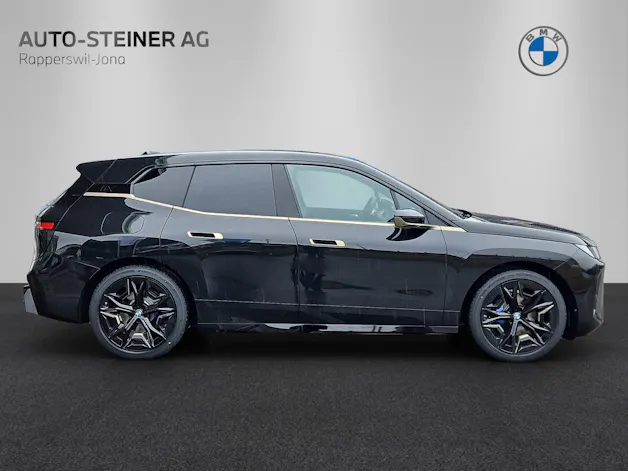BMW iX xDrive45 M Sport