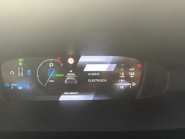 Peugeot 408 1.6 PHEV 180 Allure Pack