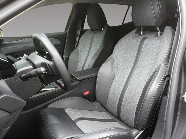 Peugeot 408 1.6 PHEV 180 Allure Pack