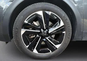 Peugeot 408 1.6 PHEV 180 Allure Pack