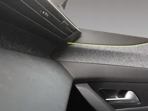 Peugeot 408 1.6 PHEV 180 Allure Pack