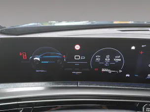 PEUGEOT 3008 1.2 Hybrid Allure