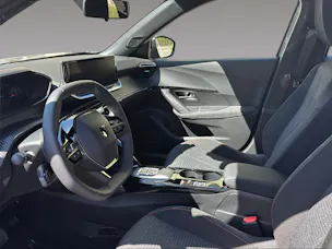 Peugeot 2008 e-Style 156 PS