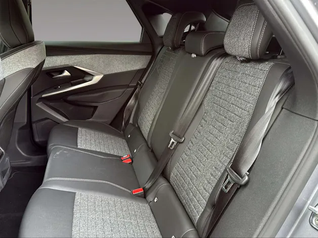 Peugeot 3008 1.2 Hybrid Allure 145 PS