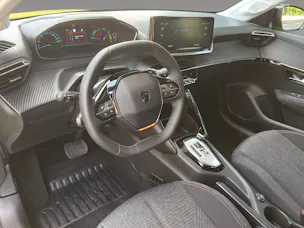 Peugeot 208 1.2 Hybrid Style