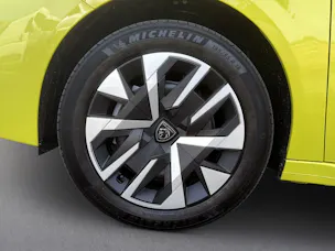 Peugeot 208 1.2 Hybrid Style