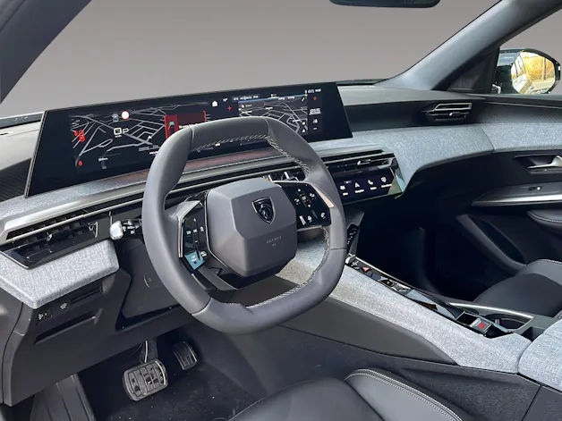 Peugeot 5008 1.2 Hybrid Allure Premium