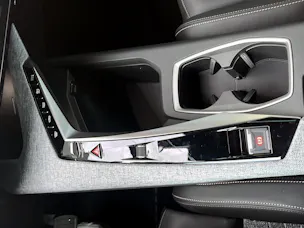 Peugeot 5008 1.2 Hybrid Allure Premium
