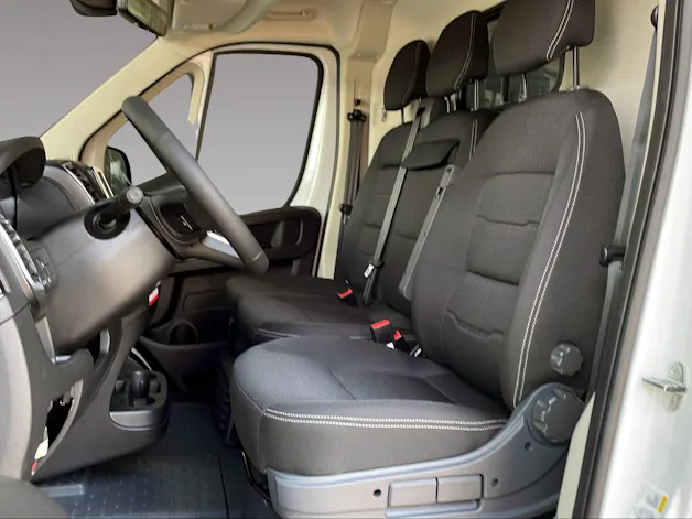 Peugeot Boxer Kaw. 335 L2H2 2.2 BlueHDi 140 S/S