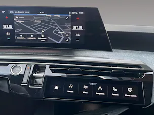 Peugeot 5008 1.2 Hybrid Allure Premium