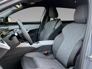 Peugeot 5008 1.2 Hybrid Allure Premium