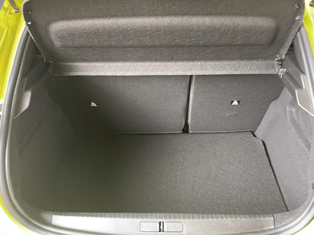 Peugeot 208 1.2 Hybrid Allure Premium