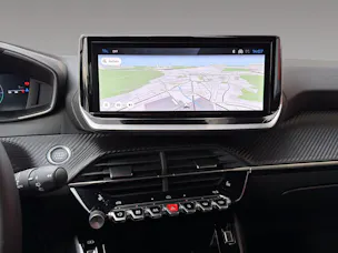 Peugeot 2008 1.2 Hybrid 145 Allure Premium