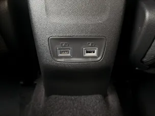 Peugeot 2008 1.2 Hybrid 145 Allure Premium