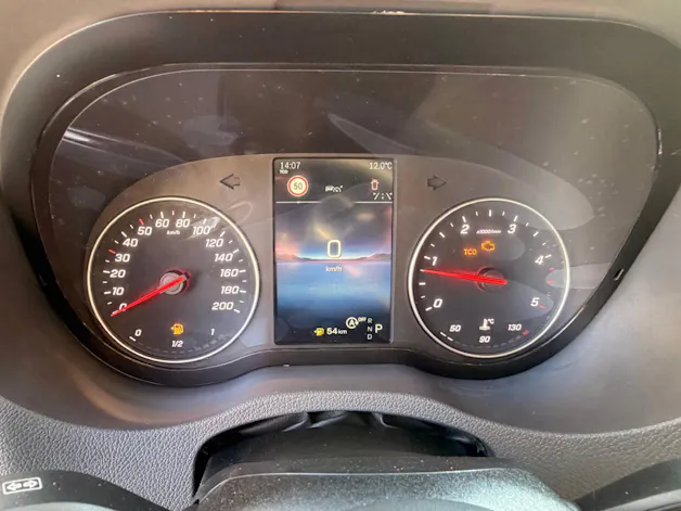 Mercedes-Benz Sprinter 319 CDI PRO CH L 4x2