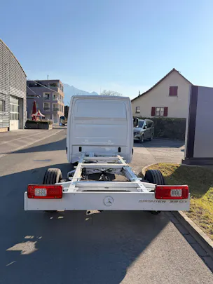 Mercedes-Benz Sprinter 319 CDI PRO CH L 4x2