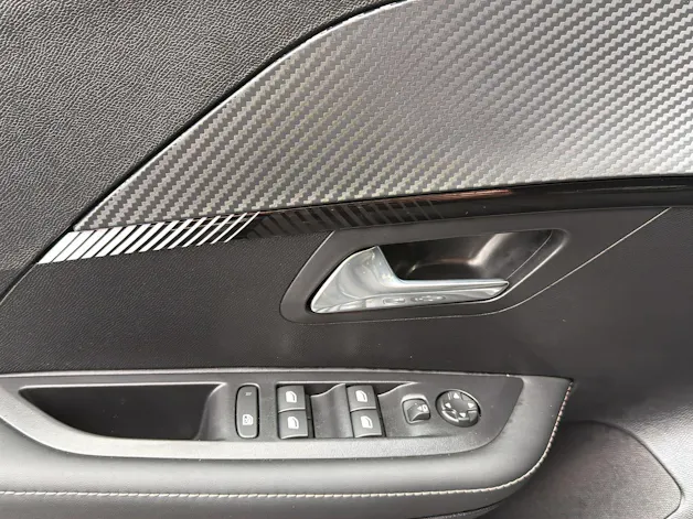 Peugeot 208 e-Allure