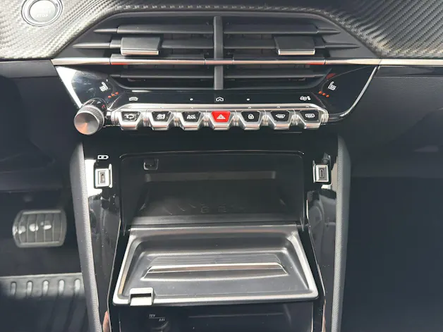 Peugeot 208 e-Allure