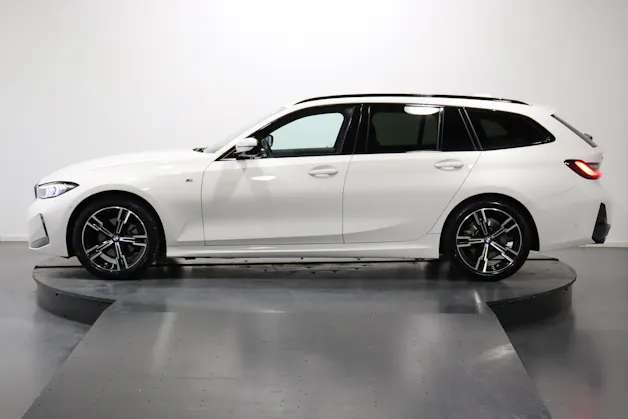 BMW 320d xDrive SAG Touring