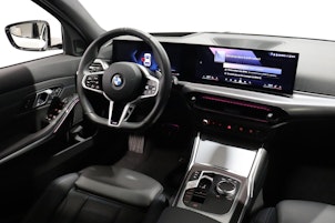 Vehicle image BMW 320d xDrive SAG Touring