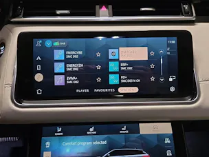 Land Rover Range Rover Velar 2.0 T R-Dynamic HSE