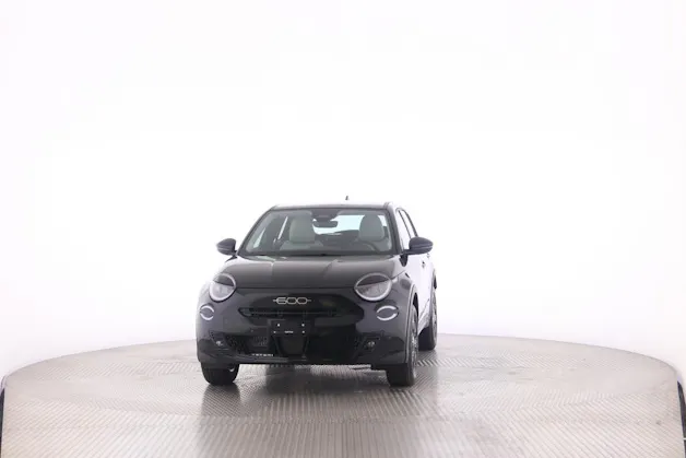 Fiat 600 1.2 Hybrid Swiss Edition