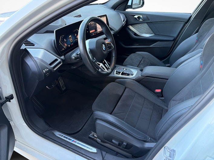 Fahrzeugbild BMW 1 SERIES