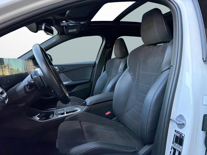 Fahrzeugbild BMW 1 SERIES