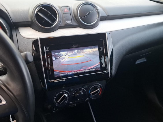 Vehicle image 7 Vehicle image 7