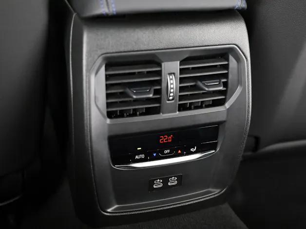 BMW 320d xDrive SAG
