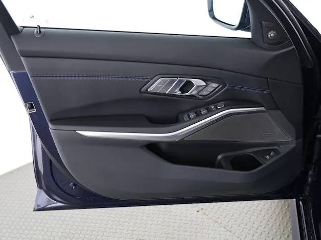 BMW 320d xDrive SAG