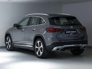 Mercedes-Benz GLA 250 4MATIC "Swiss Star"