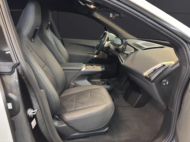BMW iX xDrive40