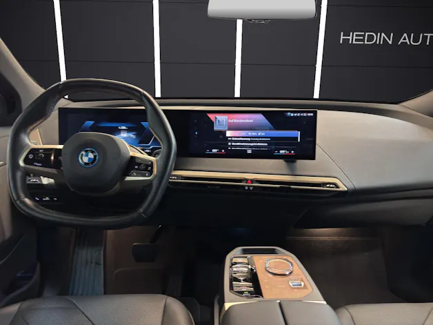 BMW iX xDrive40