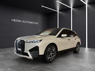BMW iX xDrive40